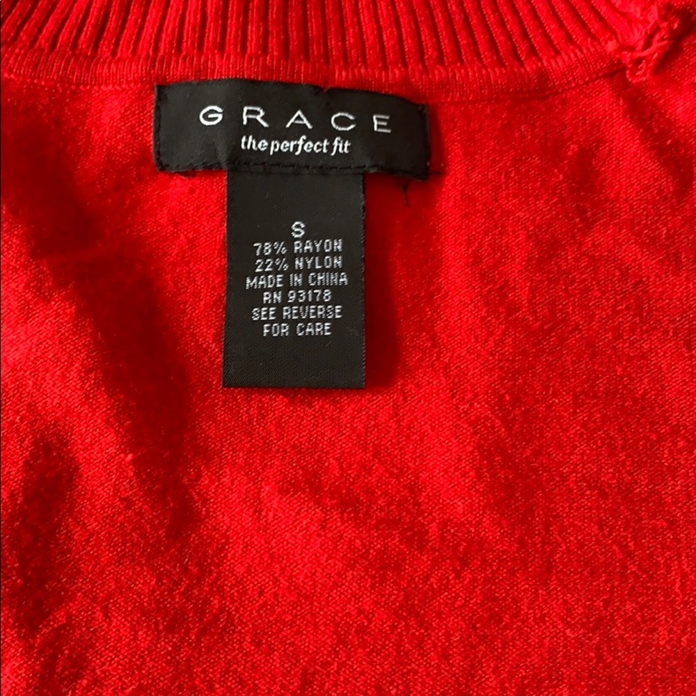Red turtle neck - Picture 2 of 3